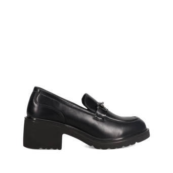 Μαύρο loafer