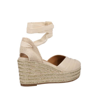 Beige espadrille