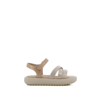 Kid''s beige sandal