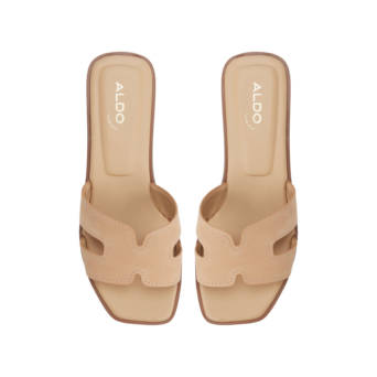 Μπεζ δερμάτινο σανδάλι ITSANDAL
