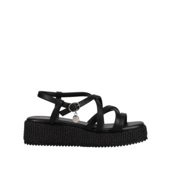 Black platform