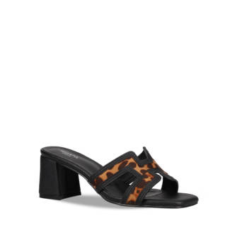 Black mule sandal