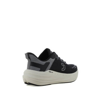 Men''s black sneaker