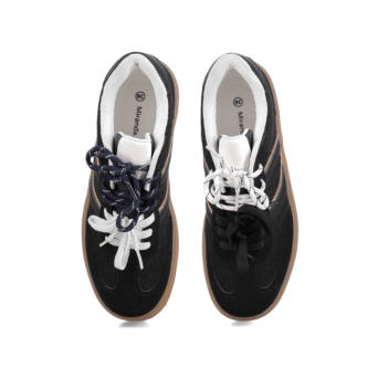 Μαύρο sneaker