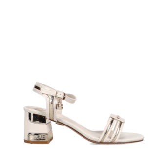 Ecru sandal