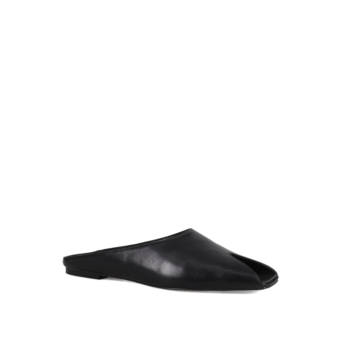 Black mule