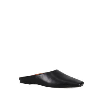 Black mule