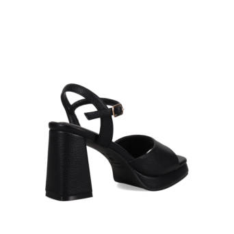 Black sandal