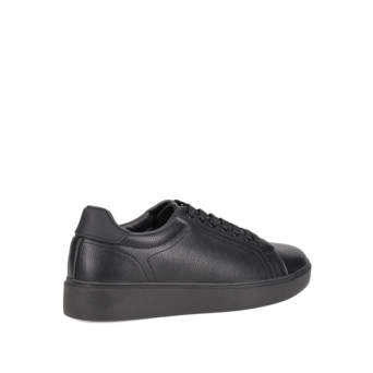 Men''s black sneaker