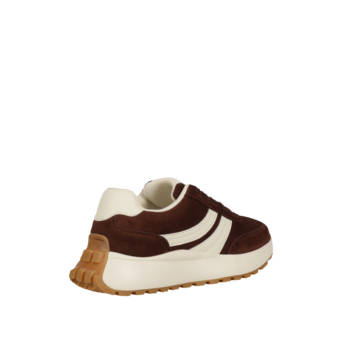 Καφέ sneaker