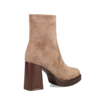 Beige bootie