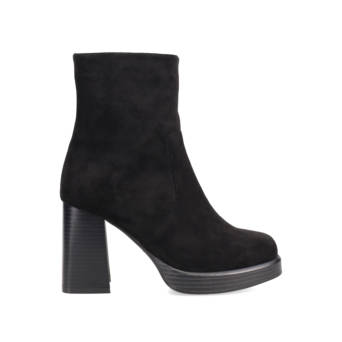 Black bootie