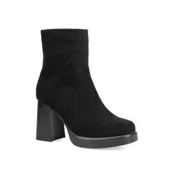 Black bootie
