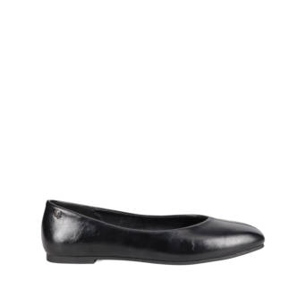Black ballet flat