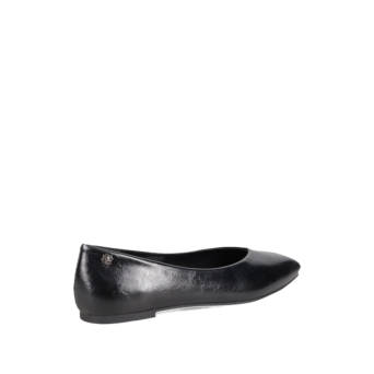 Black ballet flat