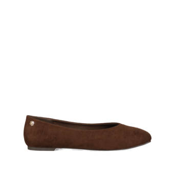 Brown ballet flat