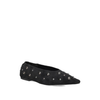 Black ballet flat