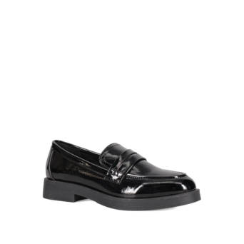 Μαύρο loafer λουστρίνι