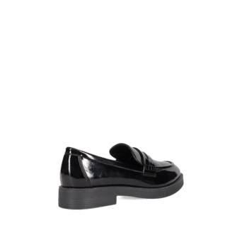Μαύρο loafer λουστρίνι