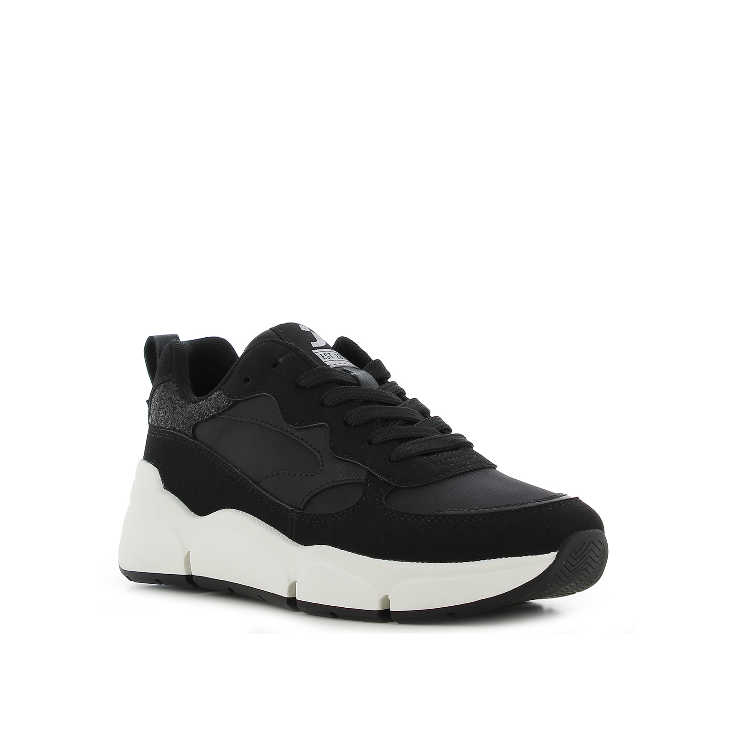 Μαύρο sneaker φωτογραφία