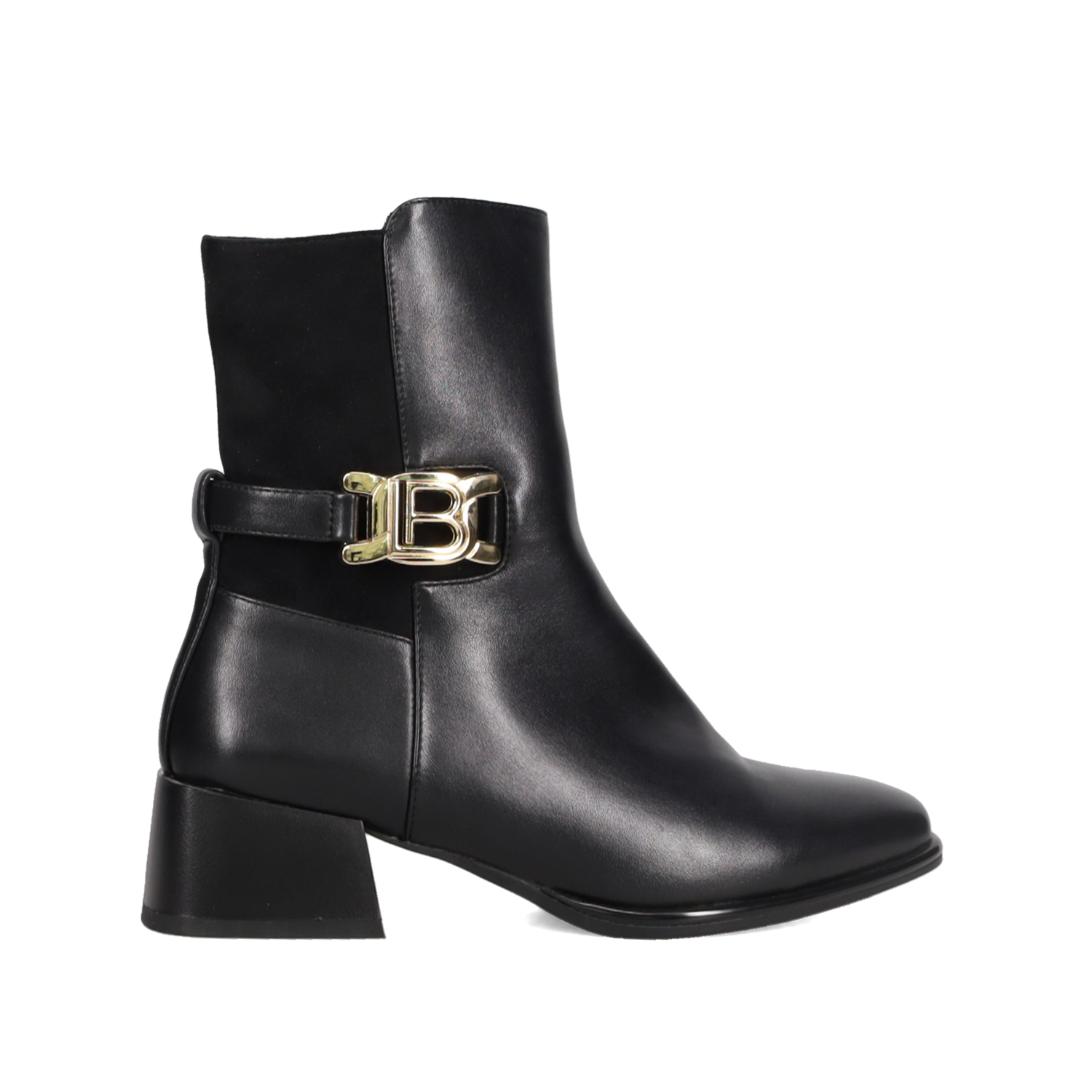 Μαύρο μποτάκι