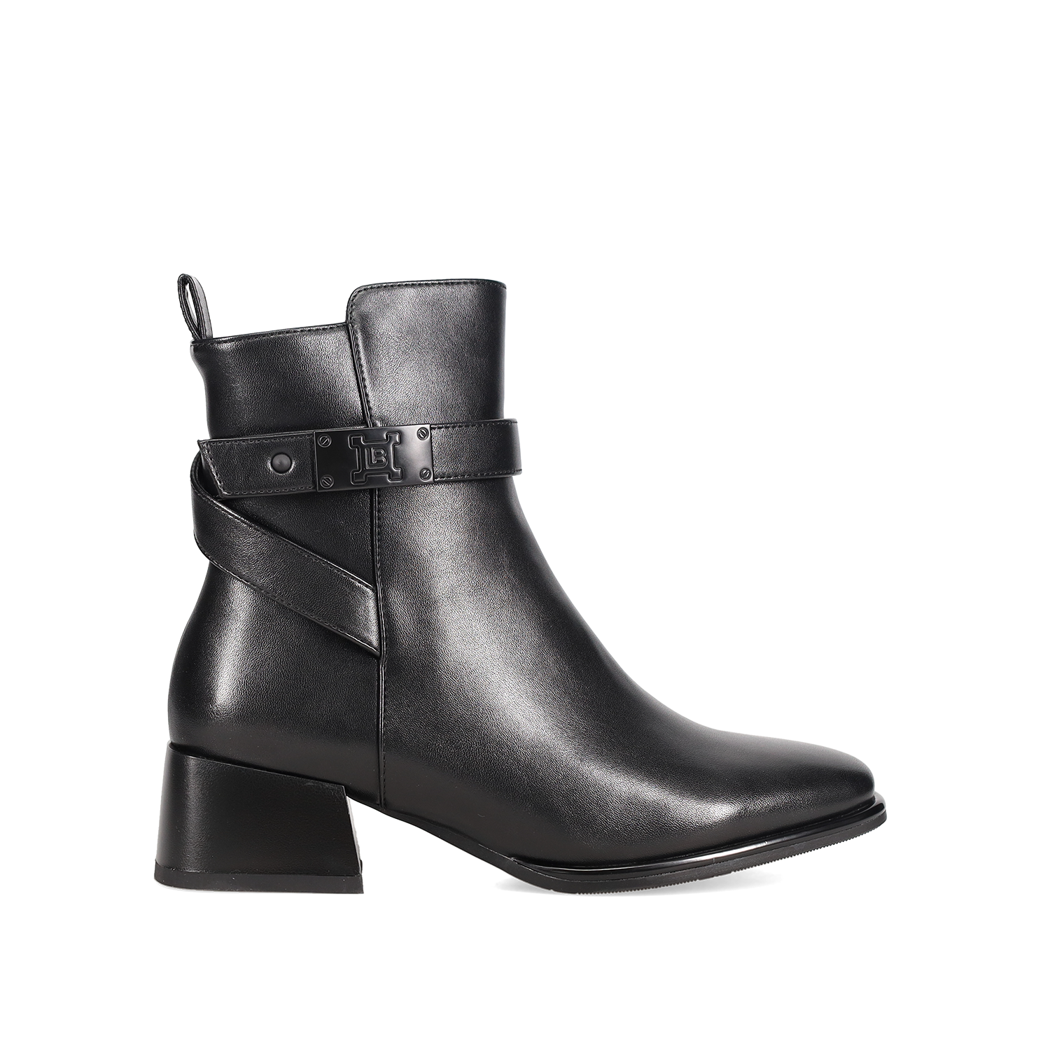 Μαύρο μποτάκι