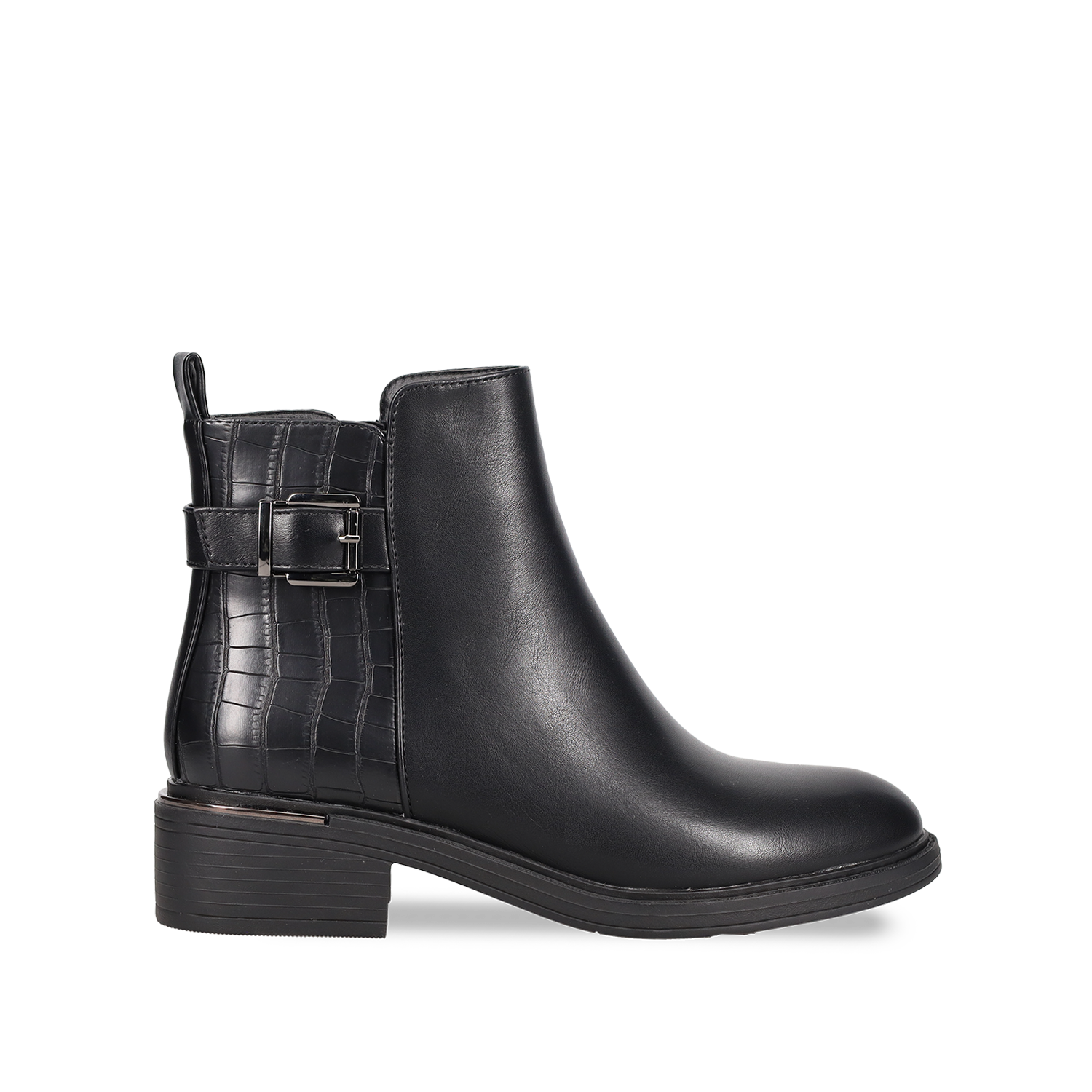 Μαύρο μποτάκι