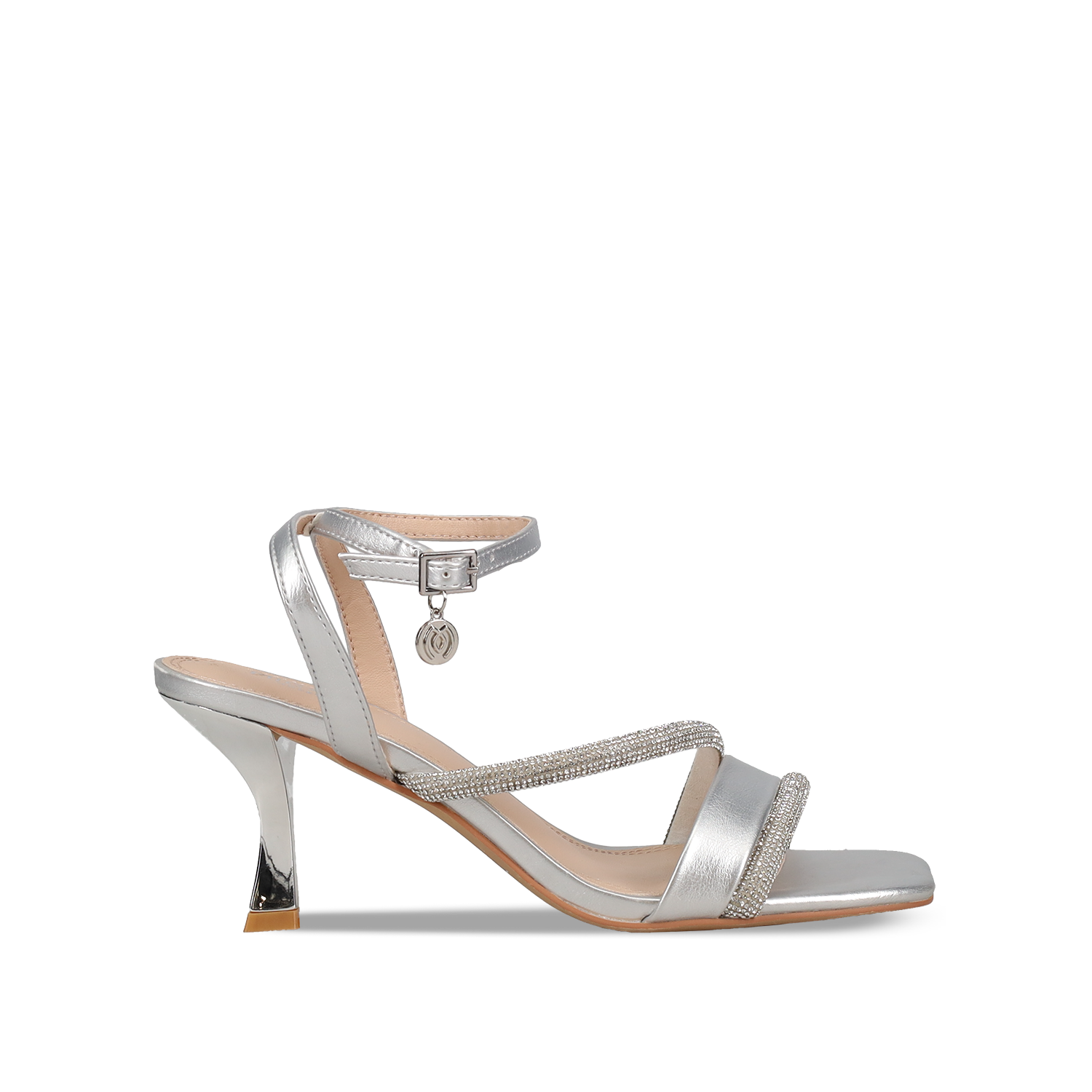 Ασημί πέδιλο