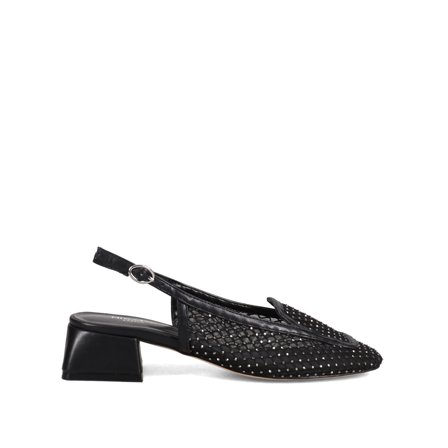 Μαύρη εξώφτερνη γόβα