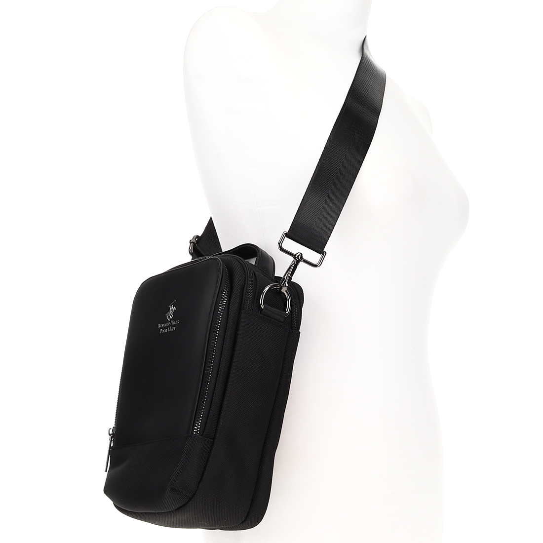 Μαύρη ανδρική χιαστί τσάντα φωτογραφία