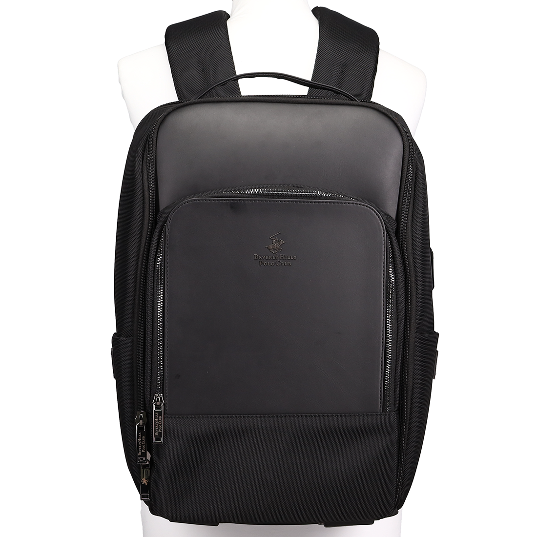 Μαύρο ανδρικό backpack φωτογραφία