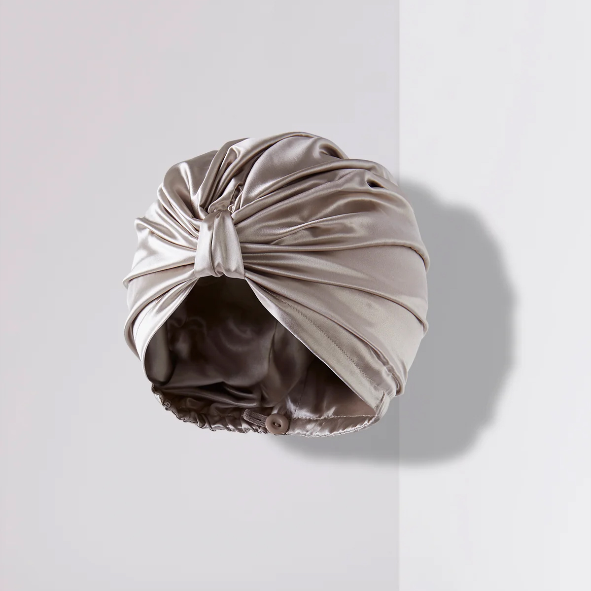 Μπεζ μεταξωτό τουρμπανι