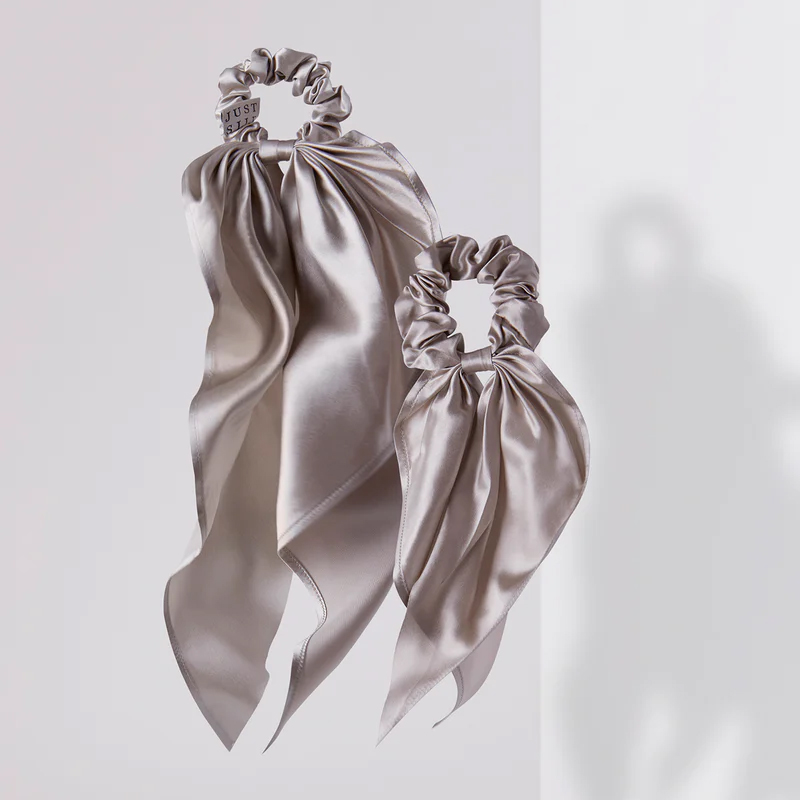 Μπεζ μεταξωτά λαστιχάκια με κορδέλα