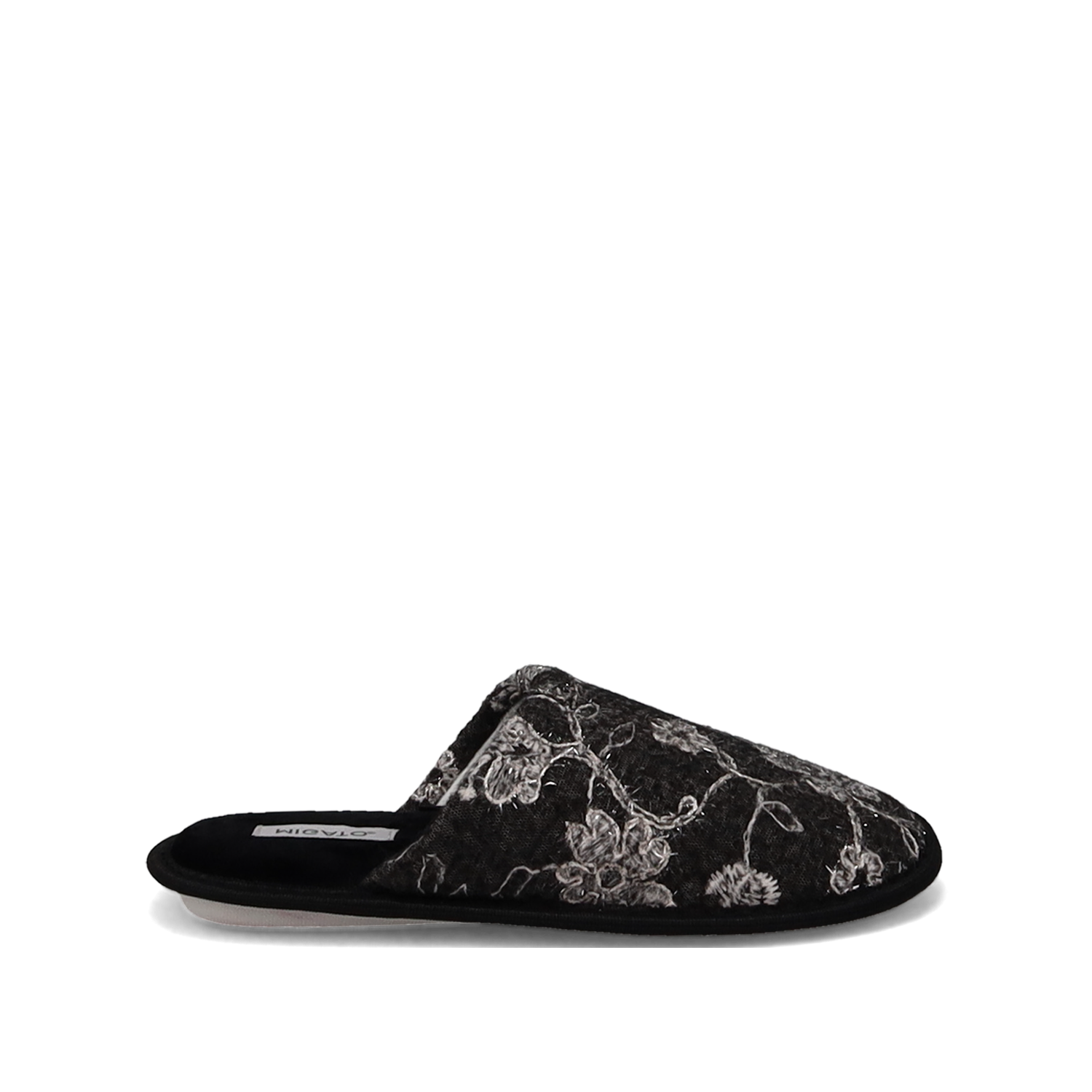 Μαύρη γυναικεία παντόφλα