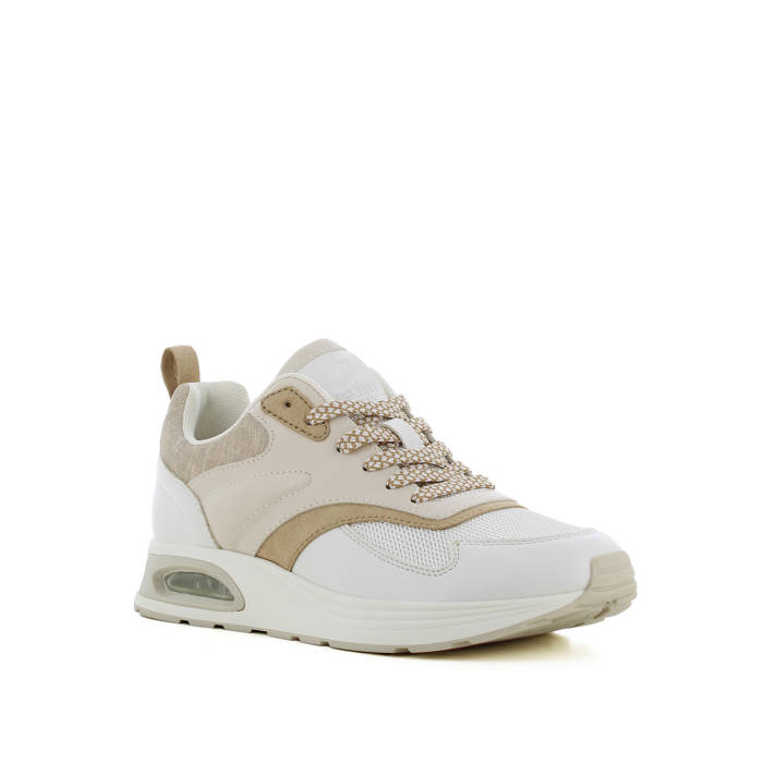 Womens white sneaker