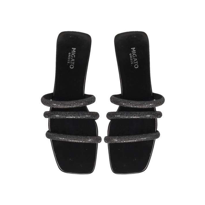 Μαύρο σανδάλι με στρας