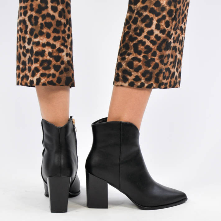 Μαύρο western μποτάκι