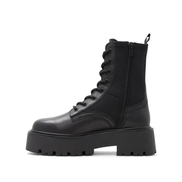 Μαύρο δερμάτινο μποτάκι TALALERYN