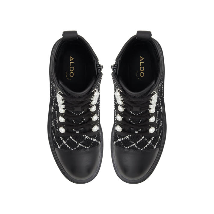 Μαύρο μποτάκι MARTHIA