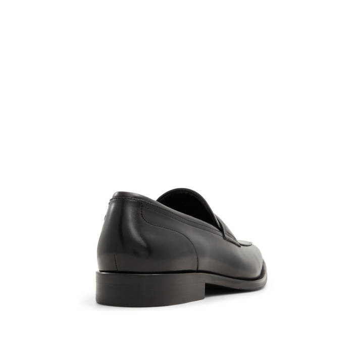Μαύρο ανδρικό δερμάτινο loafer SEBERG-IN