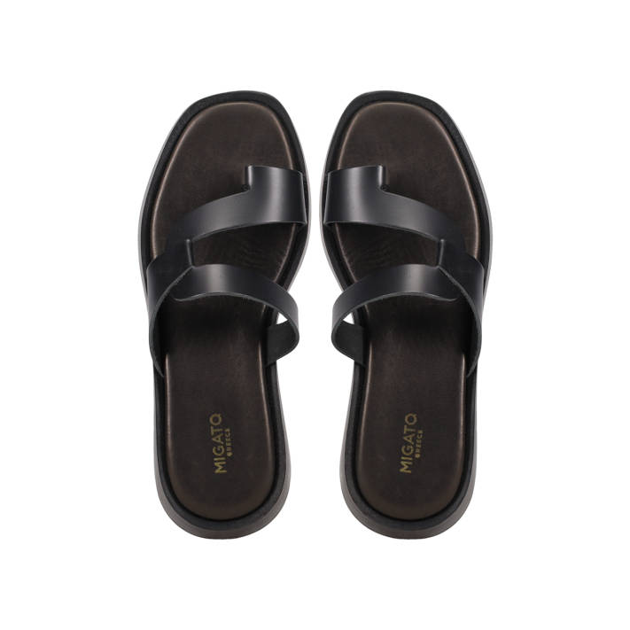 Μαύρο δερμάτινο flatform σανδάλι