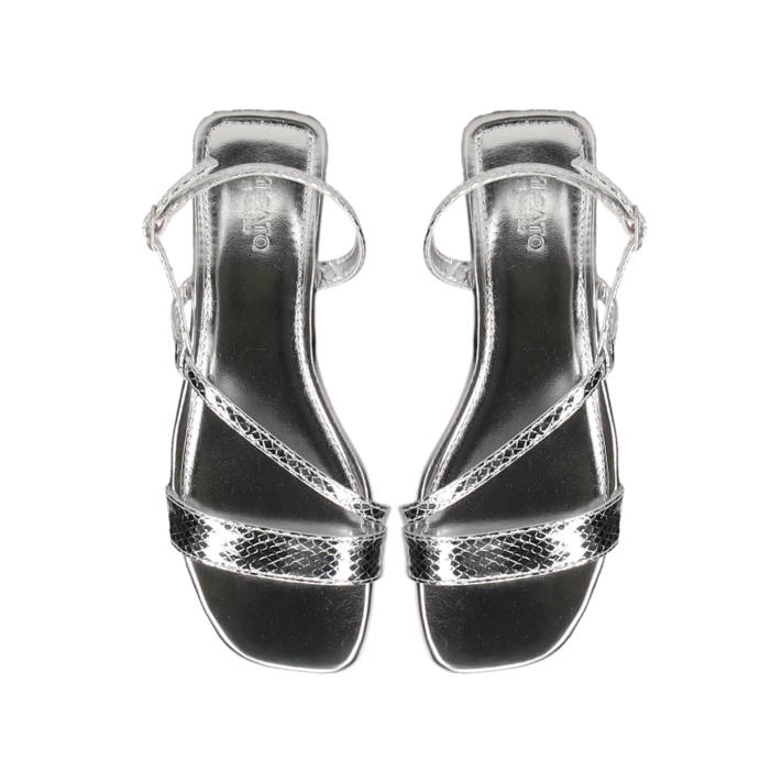Ασημί μεταλλιζέ σανδάλι