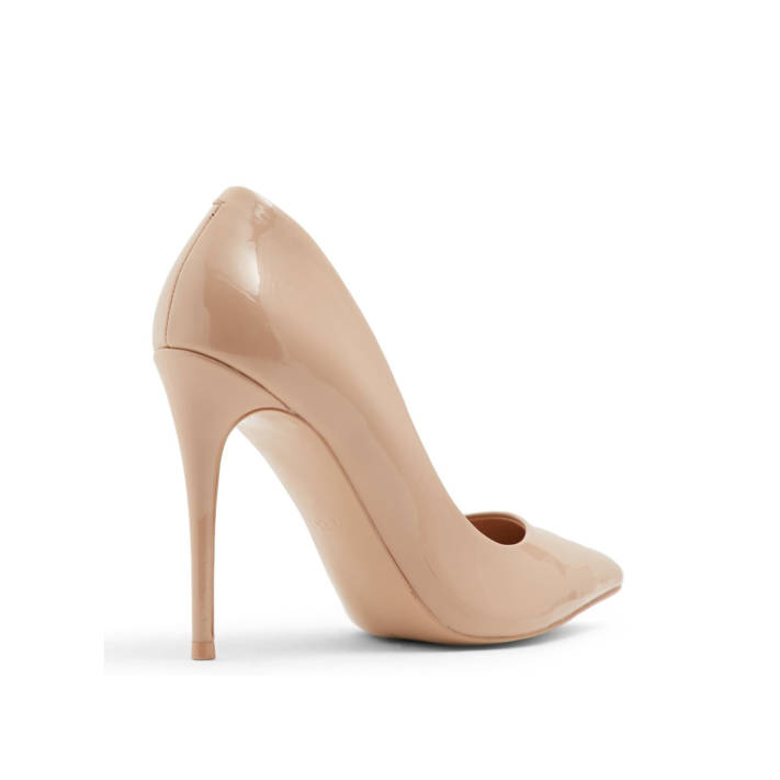 Beige pump STESSY