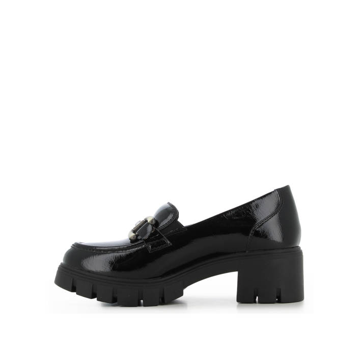 Black patent chunky loafer