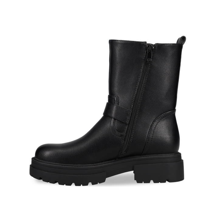 Black biker boot