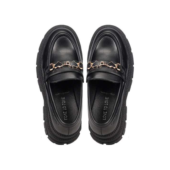 Black chunky loafer