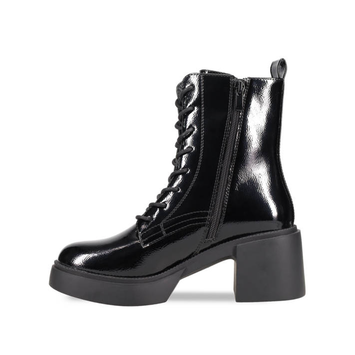 Μαύρο αρβυλάκι λουστρίνι