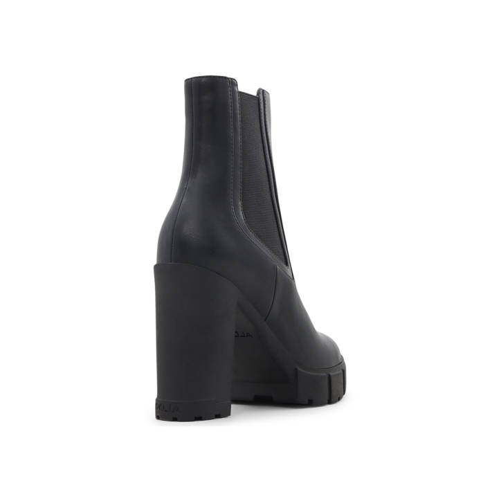 Black matte bootie GRIARI