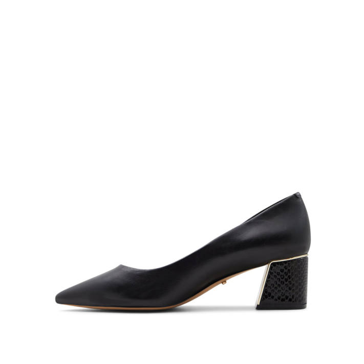 Black leather pump ELAMAEVER