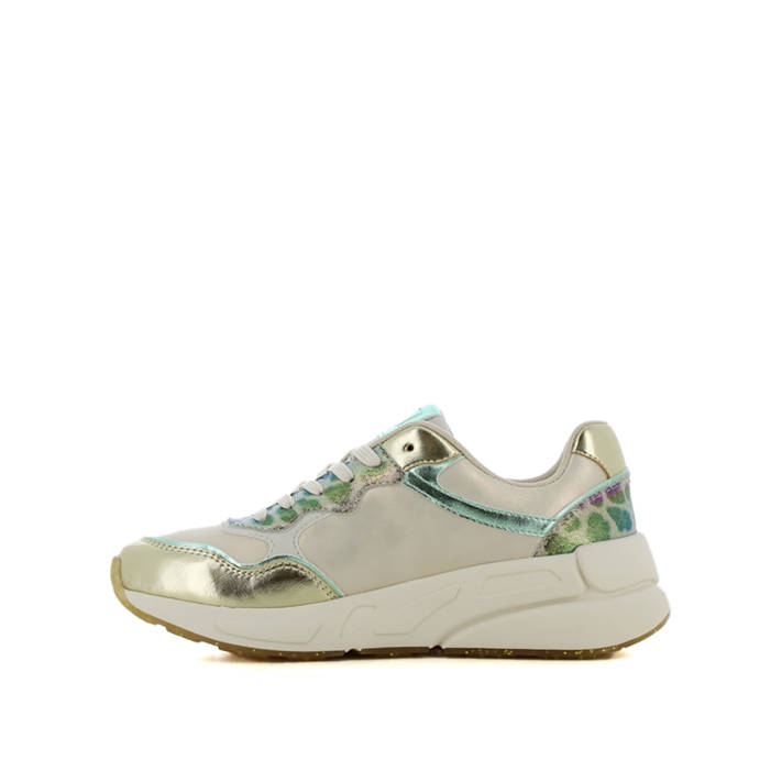Εκρού sneaker